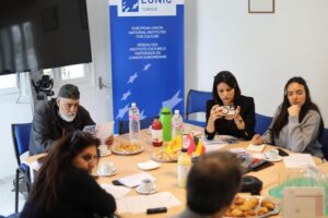 إذاعة السيدة - Essaida FM | أول إذاعة تهتم بنشر ثقافة حقوق الإنسان